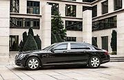 Mercedes-Maybach S 600 Guard.