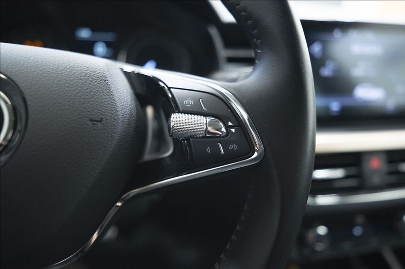 Škoda Scala 1,0 TSI STYLE 1. MAJITEL ČR - fotka 20 z 36