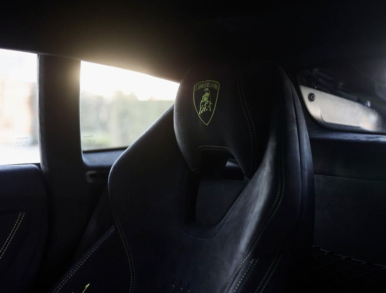 Lamborghini Huracán (2018) 5.2 V10 Performante 470KW - fotka 69 z 74