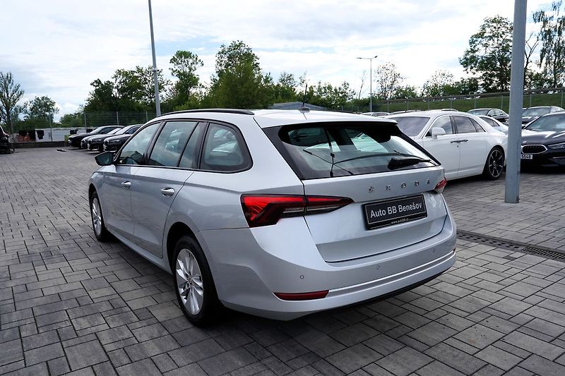 Škoda Octavia IV  2.0 TDI DSG 4x4/150 PS - fotka 4 z 43