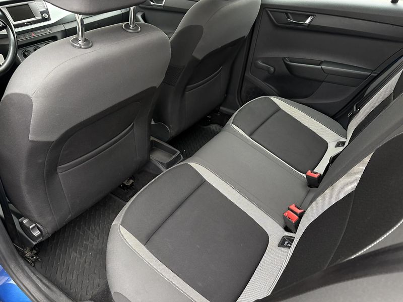 Škoda Fabia 1.0 TSI / 70 kW Ambition Plus - fotka 11 z 20