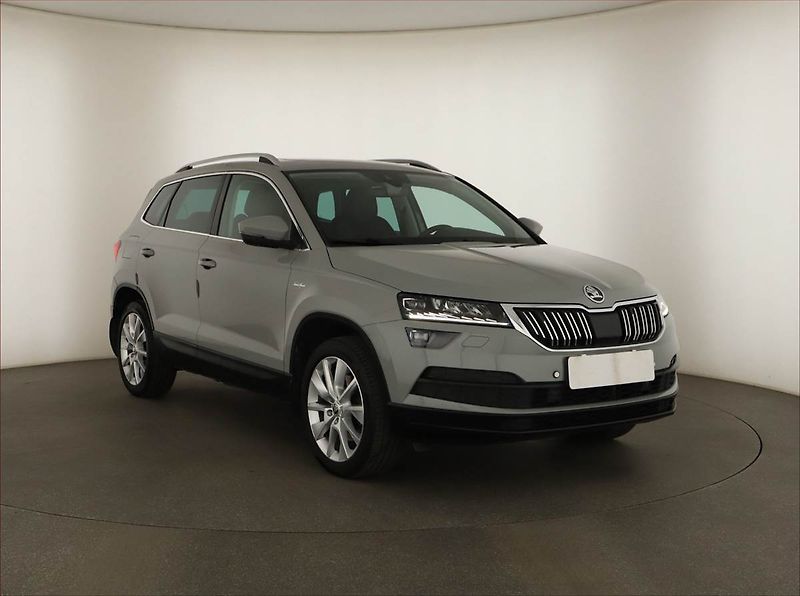 Škoda Karoq (2018) 1.5 TSI, Automat, Kůže - fotka 1 z 19