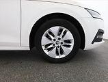Škoda Octavia (2020) 2.0 TDI, Serv.kniha, Tempomat - náhled 18