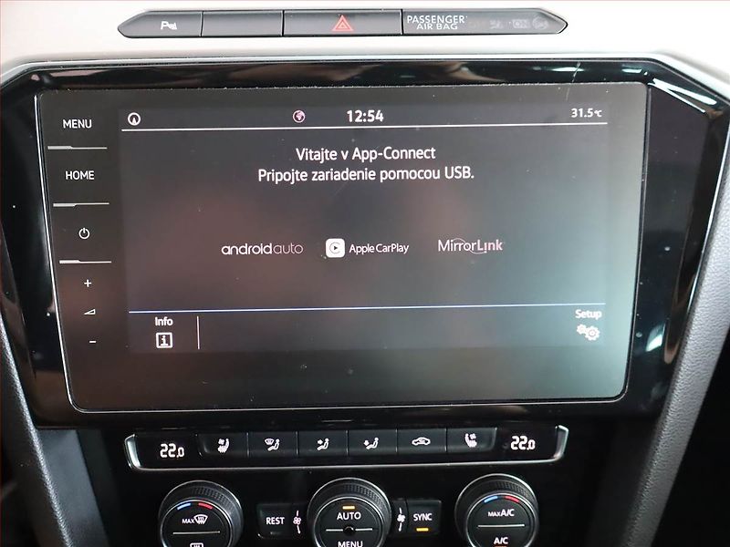 Volkswagen Passat (2018) Highline 2.0 TDI, Automat - fotka 24 z 27