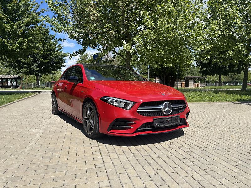 Mercedes-Benz Třídy A A 35 AMG 4Matic - fotka 15 z 31