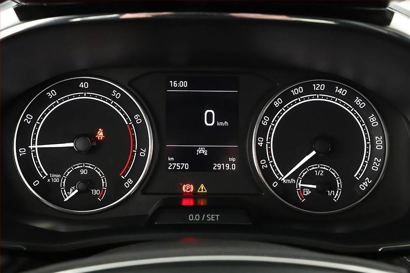 Škoda Fabia (2023) Style Plus 1.0 TSI, Serv.kniha - fotka 9 z 20