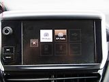Peugeot 2008 (2016) 1.2 PT, ČR, AC, tempo, park - náhled 16