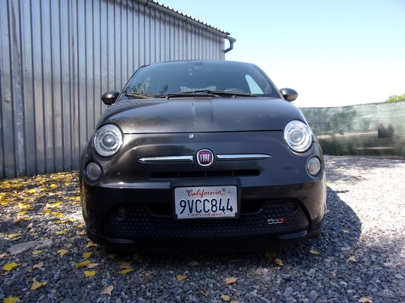 Fiat 500e (2016) 24kWh AUTOMAT DOVOZ USA - fotka 2 z 18