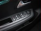 Peugeot 208 (2020) 1.2 PureTech, Automat, Kůže - náhled 17