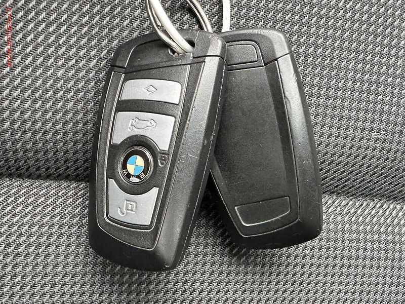 BMW Řada 5 (2013) 2.0 D, AT - fotka 25 z 25
