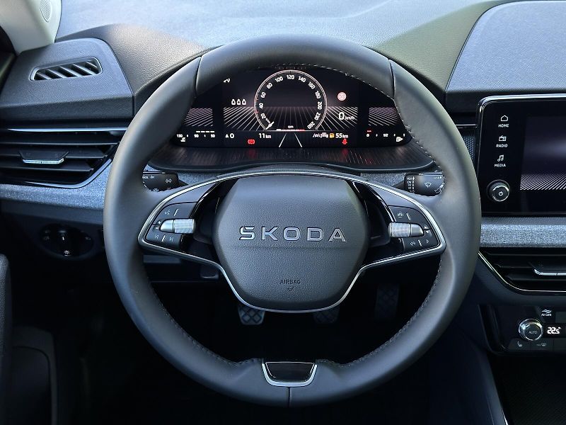 Škoda Kamiq 1.5TSi 150PS LED V.Cockpit Cli - fotka 19 z 42
