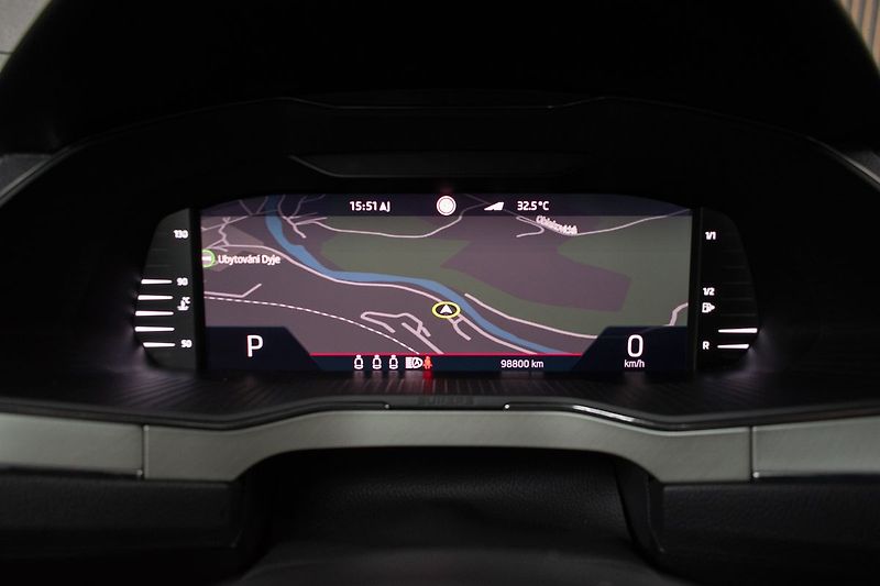 Škoda Superb 2.0TDI L&K*4xVÝHŘEV*DPH*ČR 1.M - fotka 25 z 49