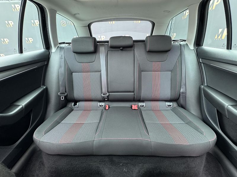Škoda Octavia (2019) 1.5TSi Style+, Virtual, DPH - fotka 17 z 47