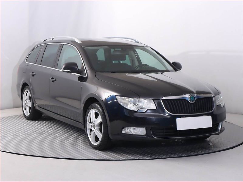 Škoda Superb (2012) 2.0 TDI, Automat, Tempomat - fotografie inzerátu