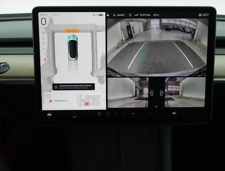 Tesla Model 3 (2023) Long Range RWD 79kWh, SoH 91% - fotka 19 z 21