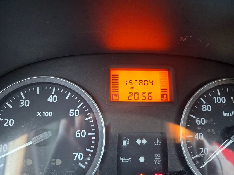 Dacia Sandero (2009) 1.4 MPI - fotka 10 z 19