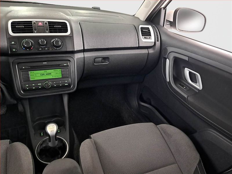 Škoda Fabia (2008) 1.2 12V, jezdí dobře - fotka 8 z 20