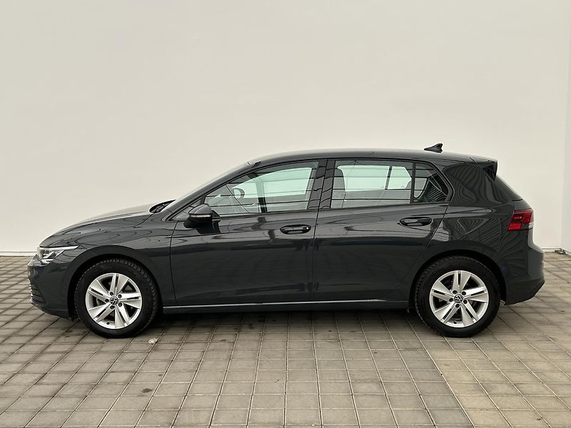 Volkswagen Golf 1.5 TSI LIFE - fotka 2 z 26