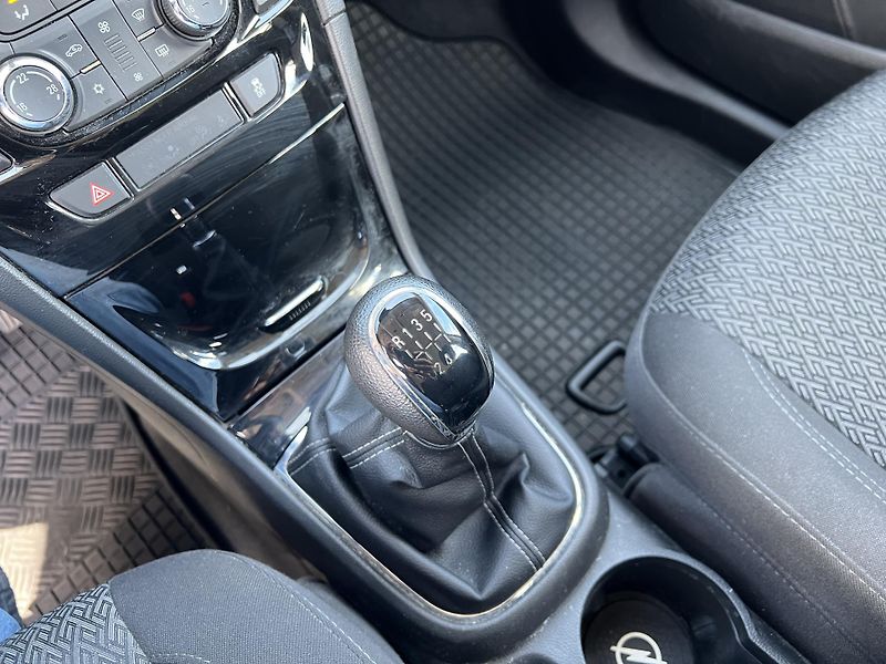 Opel Mokka 78 - fotka 14 z 38
