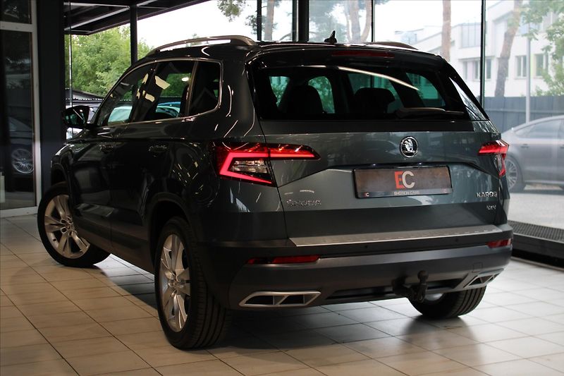 Škoda Karoq 2.0 TDi 4x4 Style - fotka 28 z 30
