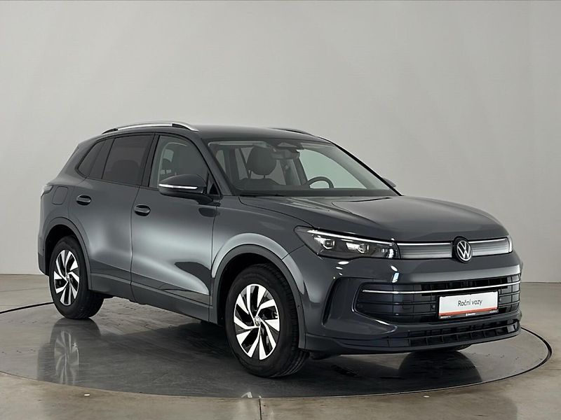 Volkswagen Tiguan People DSG - fotka 14 z 31