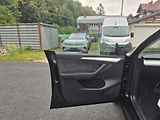 Tesla Model Y RWD 220kw TZ 92,5 % - náhled 36