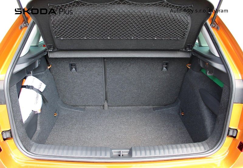 Škoda Kamiq (2025) Top Selection 1.0TSI / 85kW 6° - fotka 19 z 21