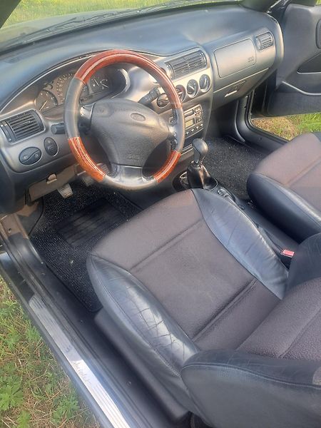 Ford Escort (1997) - fotka 8 z 14