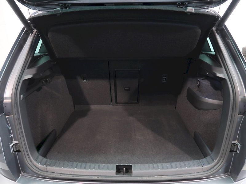 Škoda Karoq (2024) SPORTLINE 2.0TDI 110KW 4X4 DSG - fotka 32 z 35