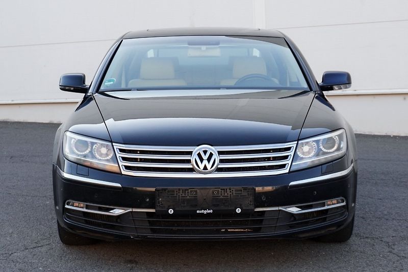 Volkswagen Phaeton 3.0 TDi 176kW LONG 4motion - fotka 13 z 36