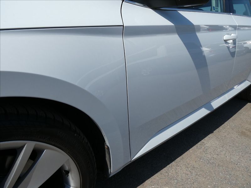 Škoda Superb 2,0 TDi 140kW DSG 4x4,STYLE,ČR - fotka 15 z 49