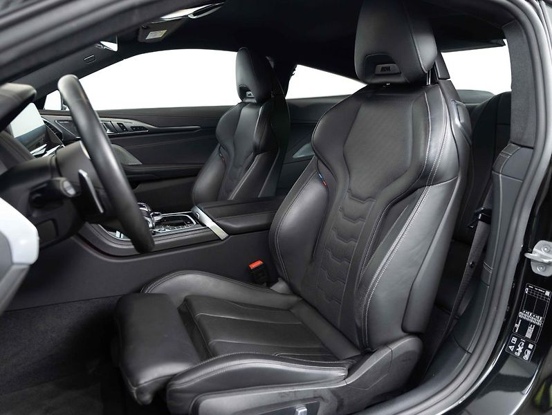BMW Řada 8 M850i xDrive Coupe - fotka 18 z 21