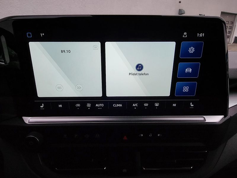 Volkswagen Caravelle (2025) Life 2,0 TDI 8AUT DR- nové - fotka 22 z 26