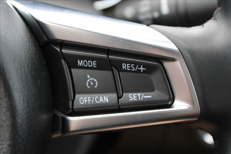 Mazda MX-5 2,0 i  RF,NOVÉ V ČR,1.MAJITEL - fotka 20 z 33