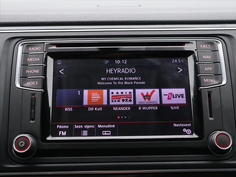Volkswagen Multivan 2.0 TDI DSG 4x4 PanAmerica 7mí - fotka 22 z 35
