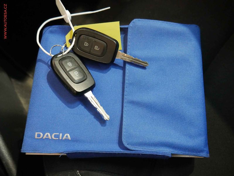 Dacia Logan (2017) 1.2i, 1.maj,ČR - fotka 14 z 14