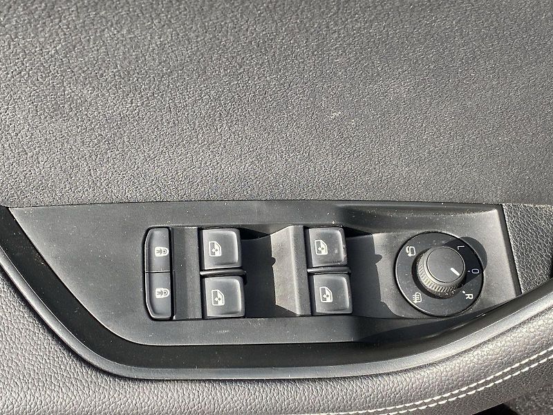 Škoda Superb (2021) 1.5 TSI Style - fotka 26 z 38