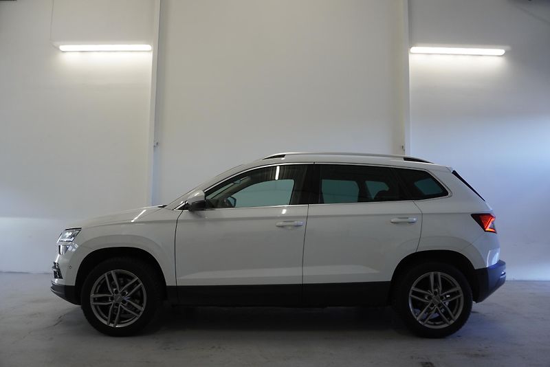 Škoda Karoq (2018) 1.5i 110 kW STYLE AUTOMAT - fotka 2 z 37