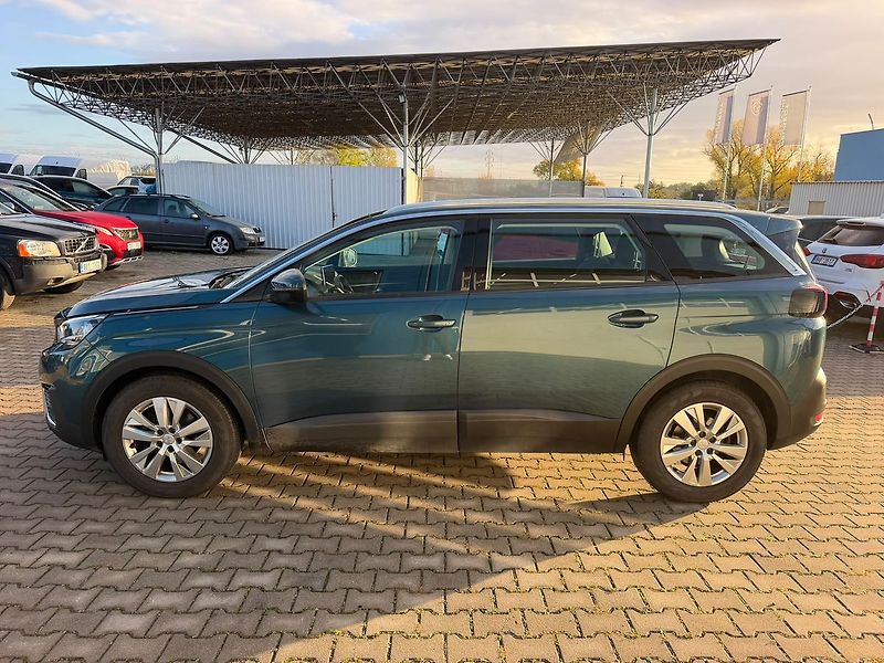 Peugeot 5008 ACTIVE 1.2PT 130 MAN6 7míst - fotka 9 z 11