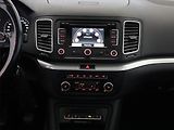 Volkswagen Sharan (2012) Highline 2.0 TDI, Tempomat - náhled 10