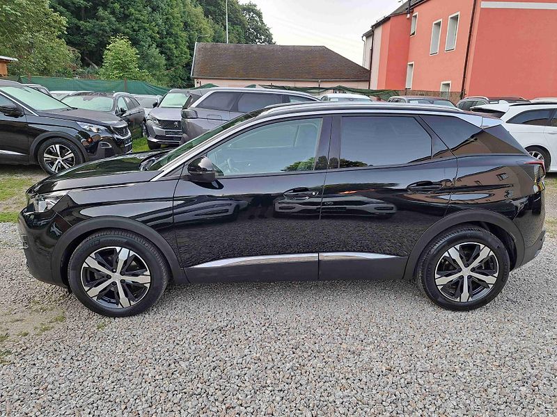 Peugeot 3008 (2019) 1,2PT EAT8 ALLURE LED ALU NAVI - fotka 7 z 18