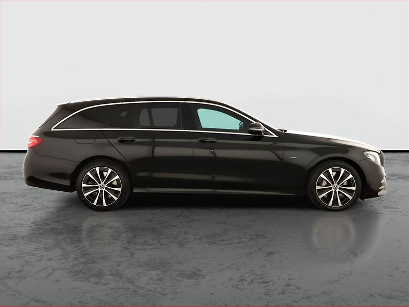 Mercedes-Benz Třídy E (2019) E 300 de - fotka 6 z 31