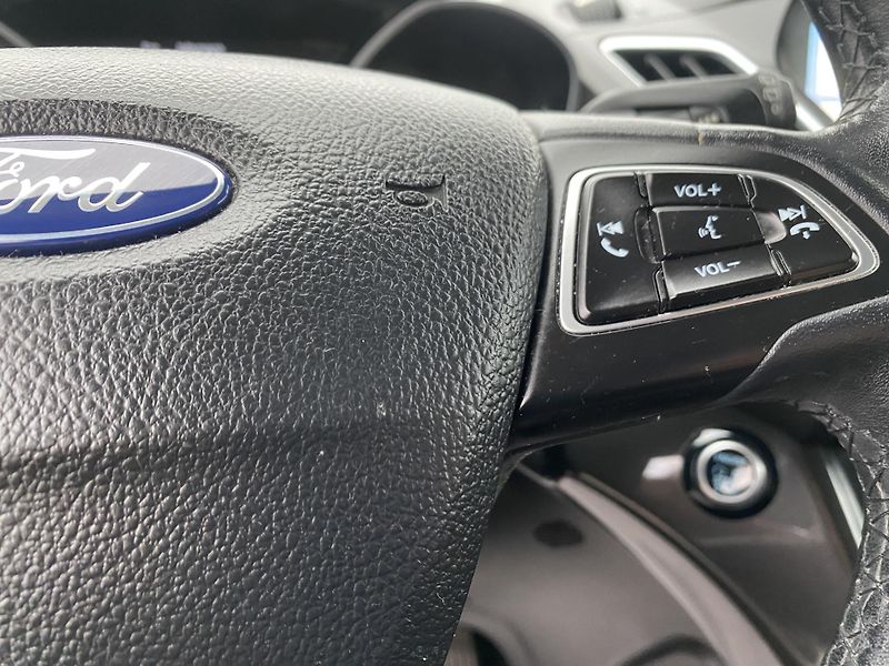 Ford C-MAX 1.5TDC-i 120PS NEW MODEL NAVI! - fotka 148 z 155