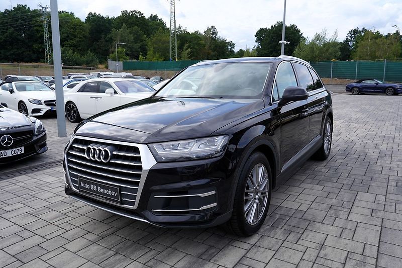 Audi Q7 3.0 TDI 200 kW/Q/7míst - fotka 2 z 50