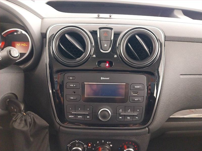 Dacia Dokker (2020) Arctica 1.3 TCe, 5Míst, ČR - fotka 12 z 17