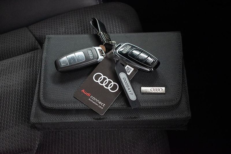 Audi Q7 50 TDI S-LINE*TAŽNÉ*AIR*7.MÍST - fotka 41 z 51