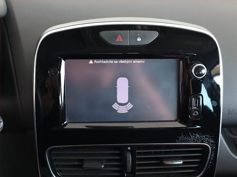 Renault Clio (2018) Limited 0.9 TCe, Navi - fotka 19 z 19