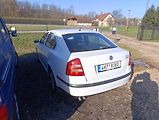 Škoda Octavia (2005) 1.9 TDi - náhled 4