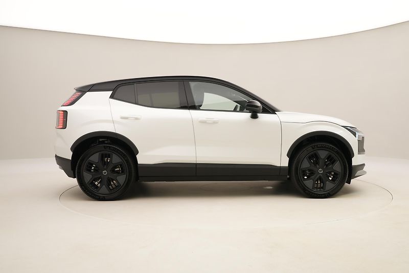Volvo EX30 (2026) CROSS COUNTRY P5 LONG R. PLUS - fotka 13 z 69