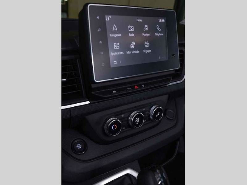 Trafic doplňuje řadu elektrických dodávek Renaultu
